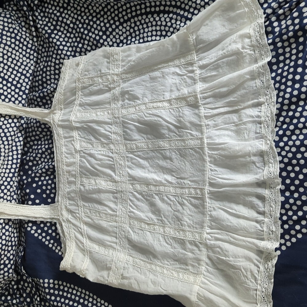 White cotton and lace Zadig & Voltaire peplum tank.